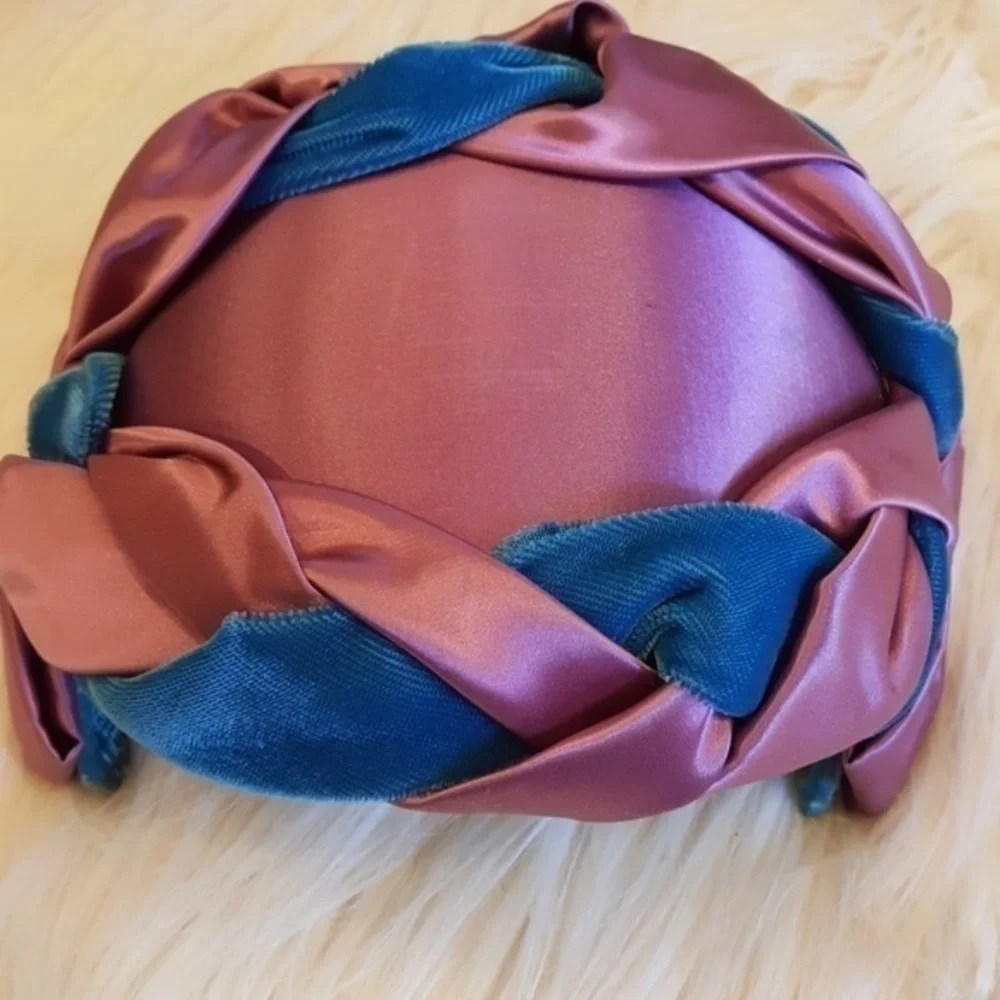 VINTAGE PINK  BLUE WEAVING TWIST BOW‎ ON SIDES  CAPLET HAT TEA CHURCH HAT - Picture 6 of 9